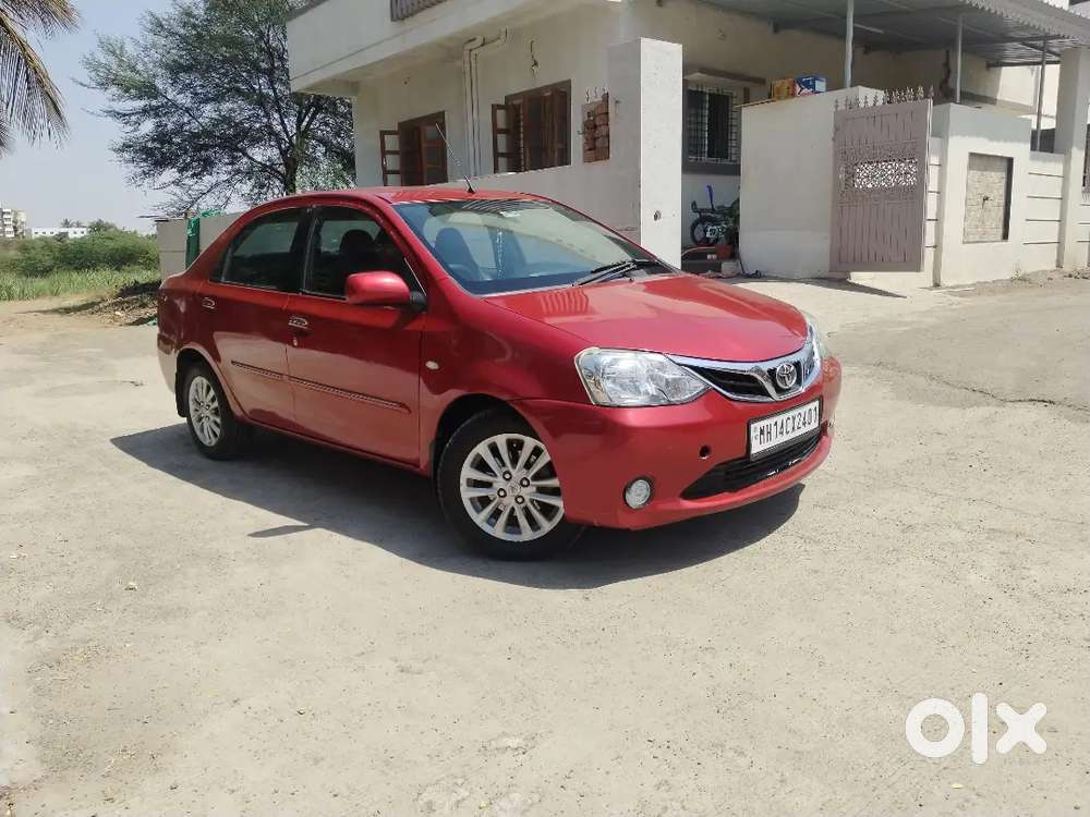 ब्रँड न्यू टायर