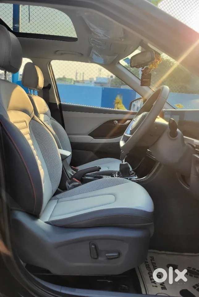 Hyundai Creta Sx (o) 1.5 Petrol Cvt, 2025, Petrol