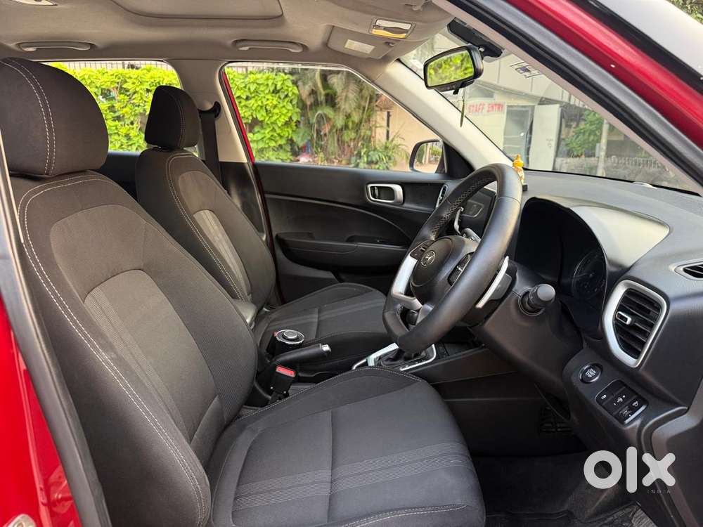 Hyundai Venue Sx Plus Turbo Dct, 2020, Petrol