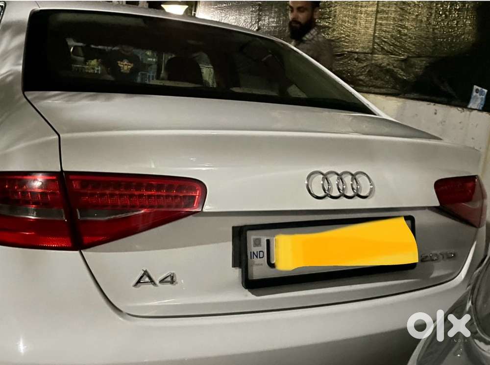 Audi A4 2014 Diesel 64000 Km Driven