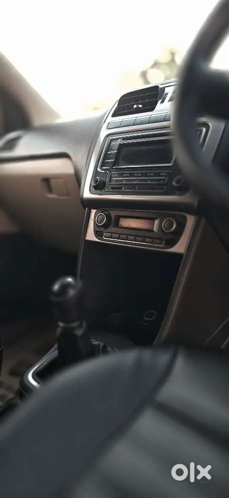 Volkswagen Polo 2016 Cng & Hybrids 80200 Km Driven