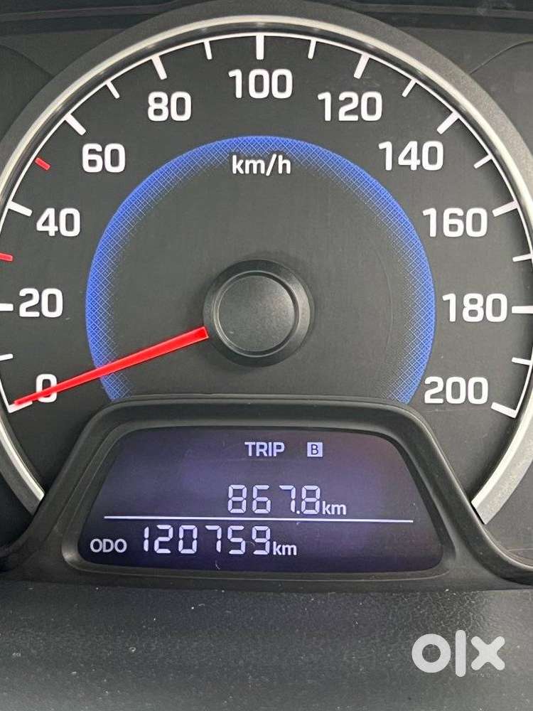 Hyundai Grand I10 Sportz, 2016, Petrol