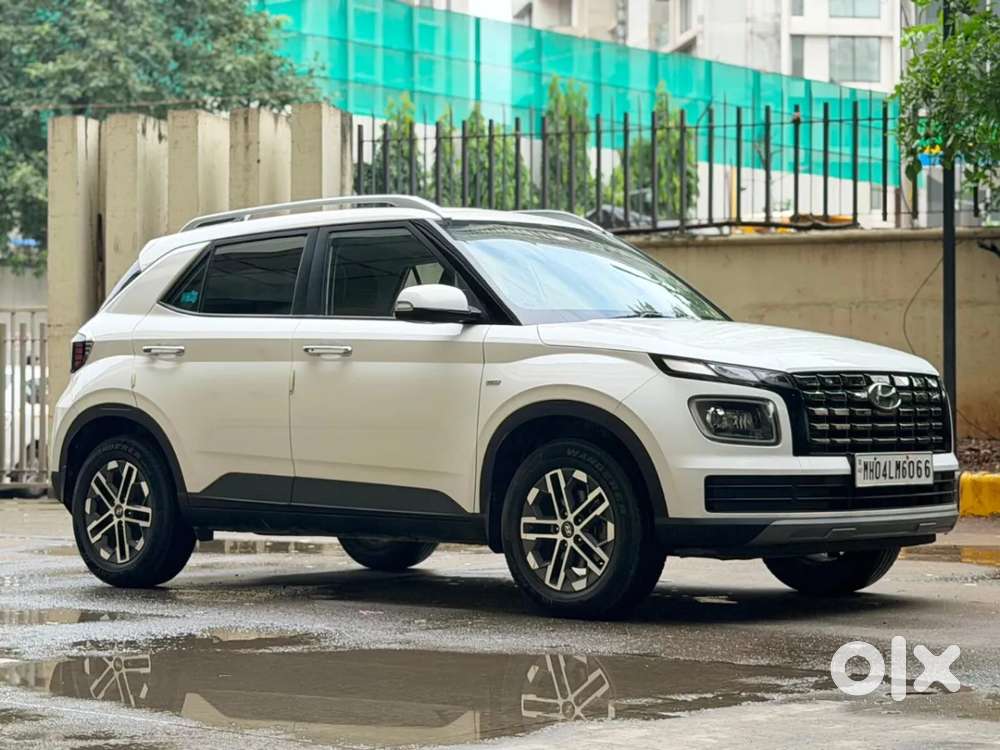 Hyundai Venue 1.0 Sx (o) Turbo Dct, 2023, Petrol