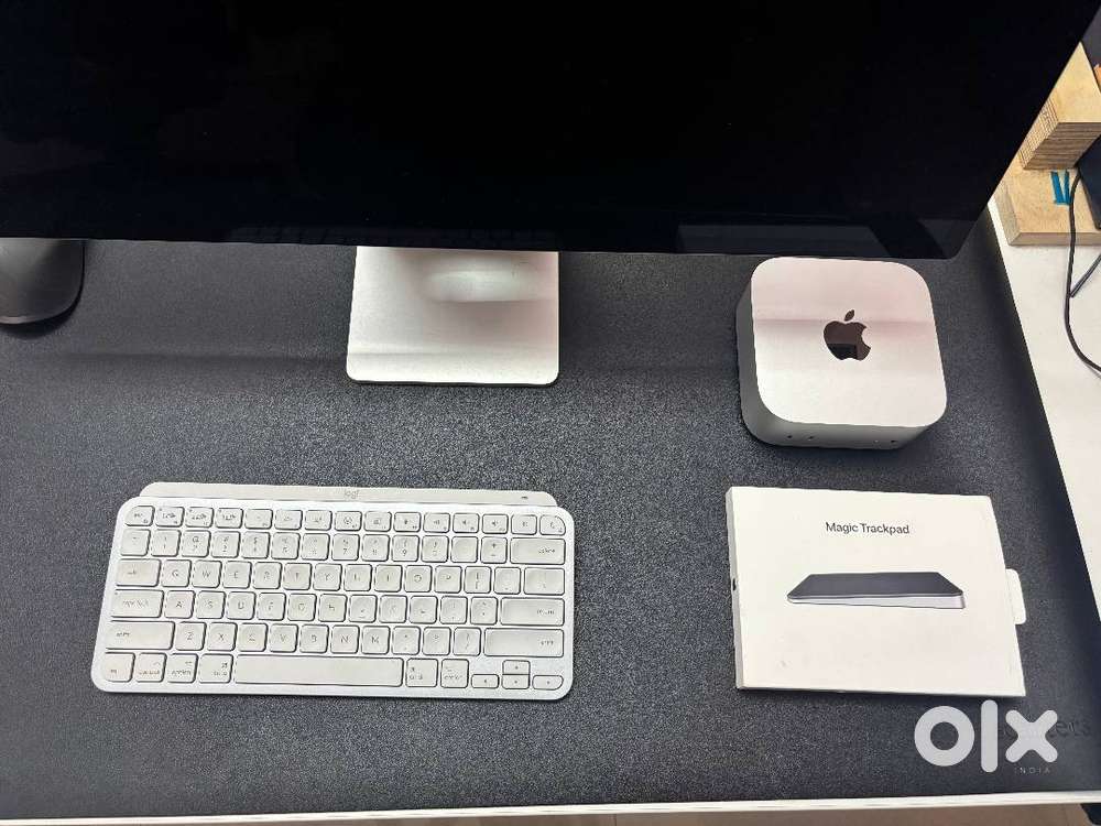 Mac mini M4 16/256GB + MX Keys Mini + Magic Trackpad | Under 6 Months