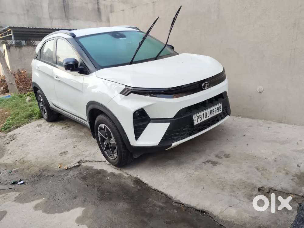 Tata Nexon Fearless Plus 2025