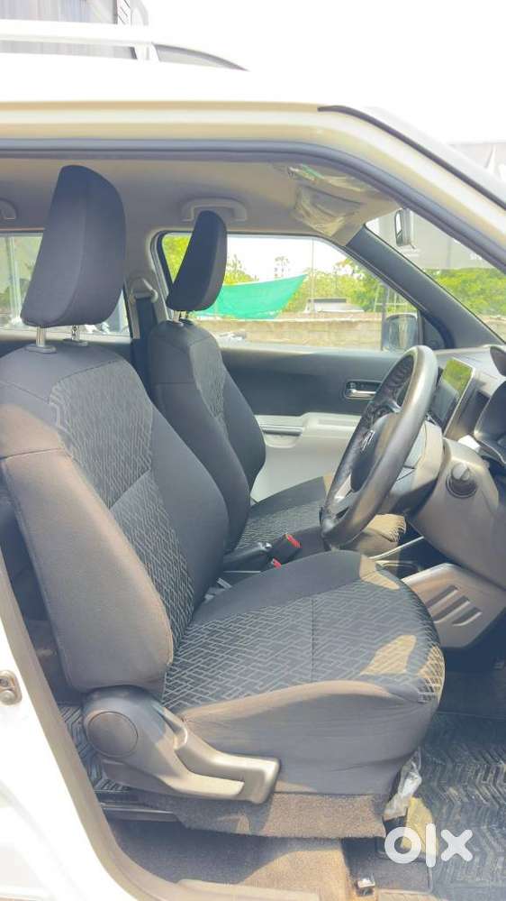 Maruti Suzuki Ignis 1.3 Amt Zeta, 2023, Petrol