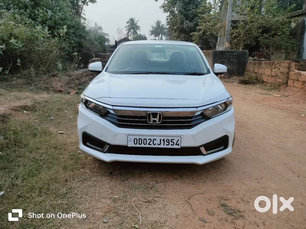 Honda Amaze 2023 Petrol Well Maintained