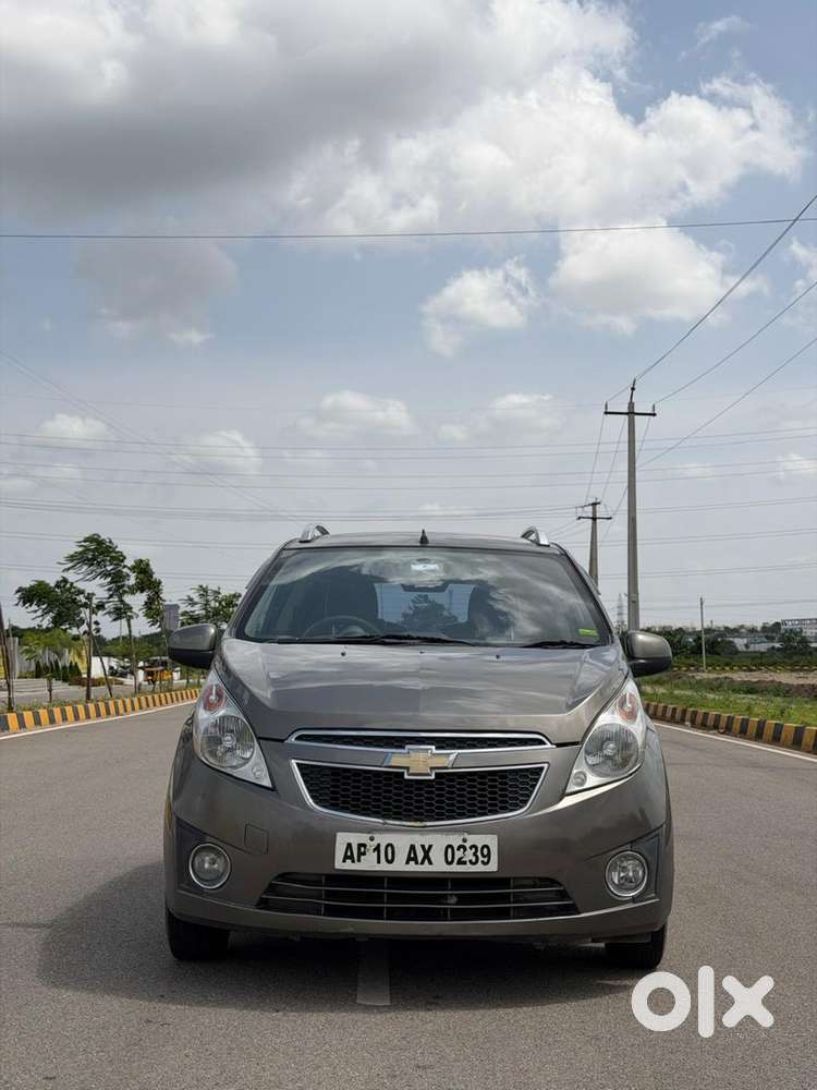 Chevrolet Beat Petrol 2012
