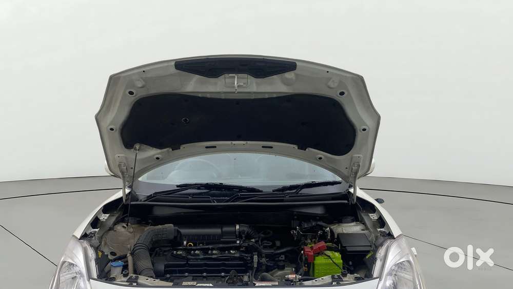 Maruti Suzuki Swift Amt Vxi, 2020, Petrol