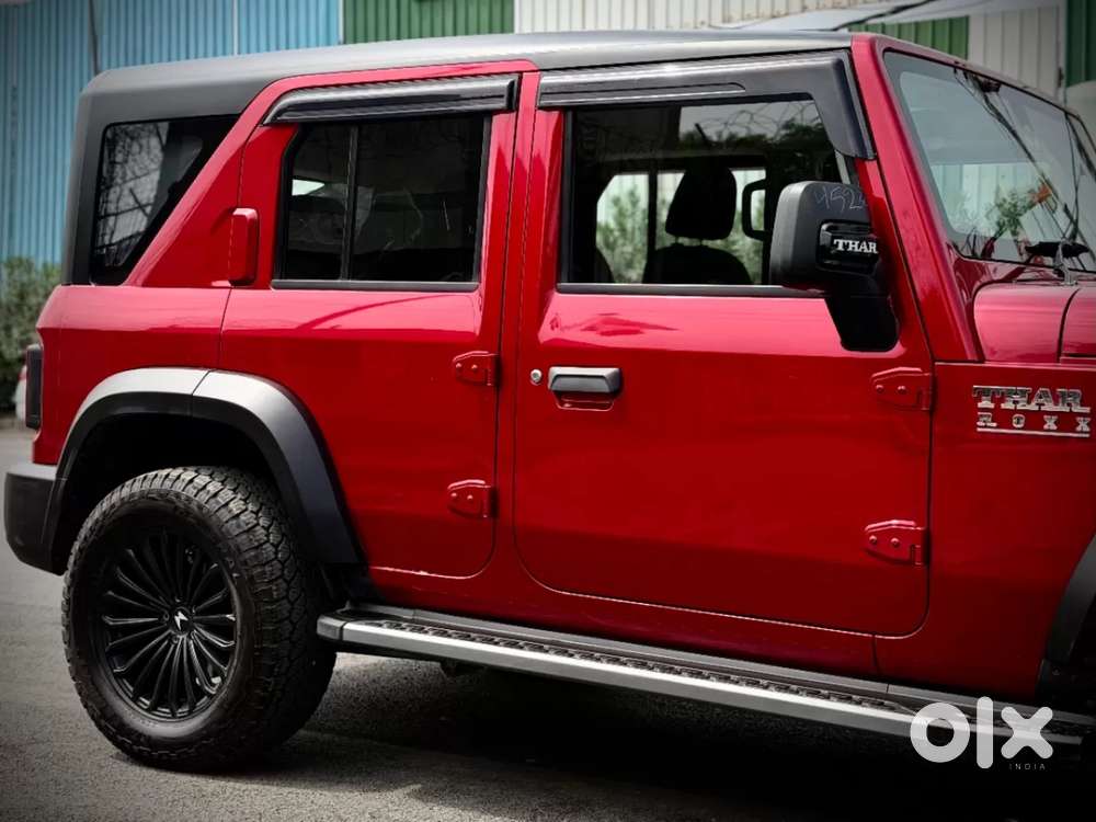 Mahindra Thar Roxx, 2025, Petrol