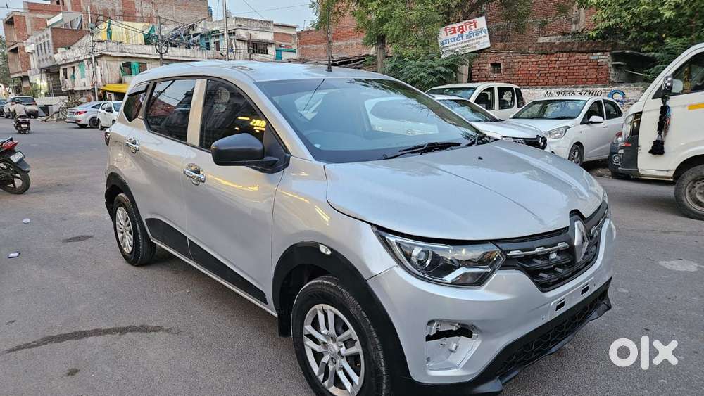 Renault Triber Rxt, 2020, Petrol