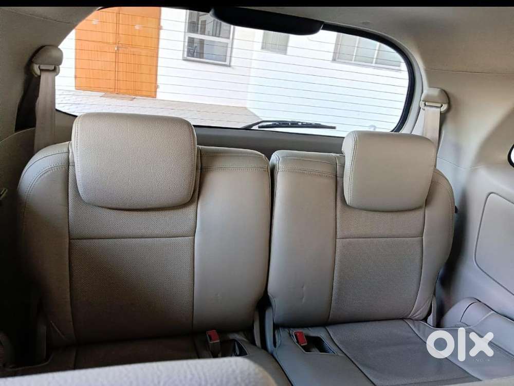 Toyota Innova 2004-2011 2.5 Vx (diesel) 8 Seater Bs Iv, 2013, Diesel