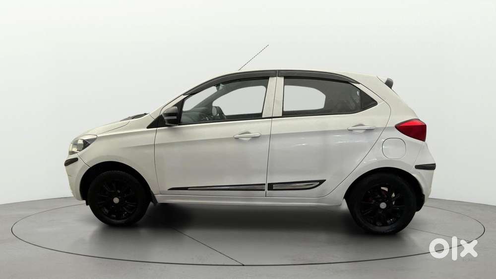 Tata Tiago 1.2 Revotron Xz, 2016, Cng & Hybrids