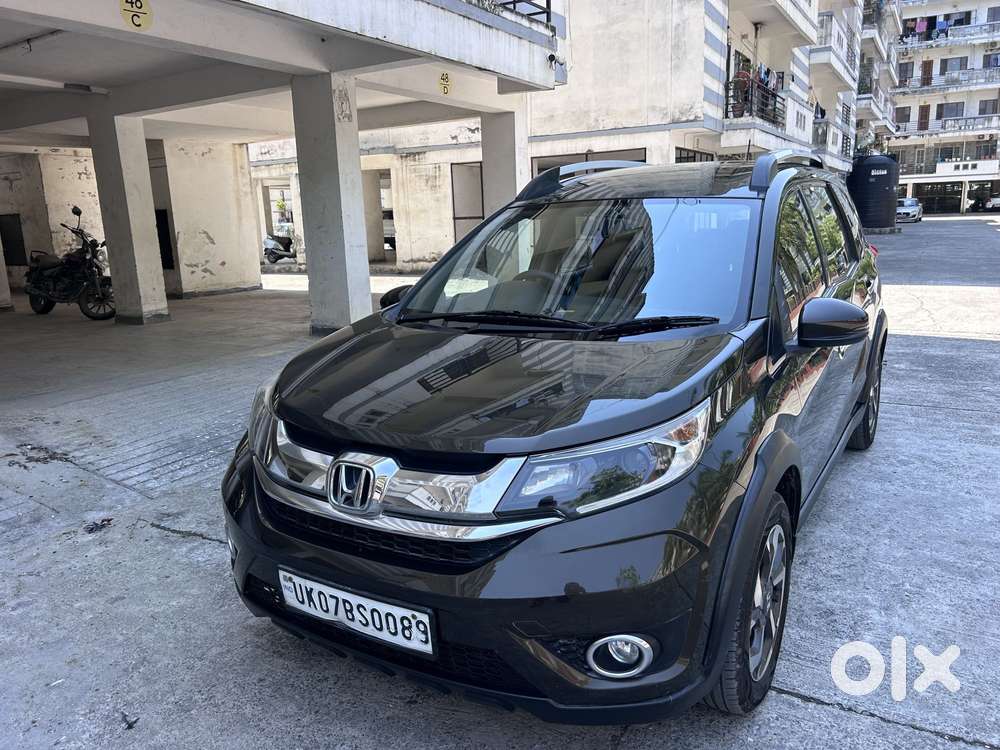 Honda Br-v Style Edition V Cvt, 2016, Petrol