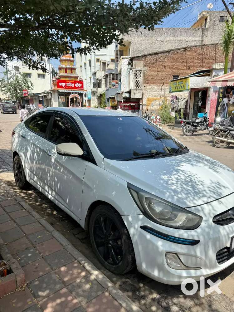 Hyundai Verna Crdi S 2013 Diesel Manual