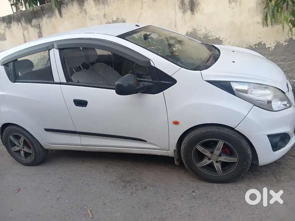 Chevrolet Beat Lt Petrol 2016