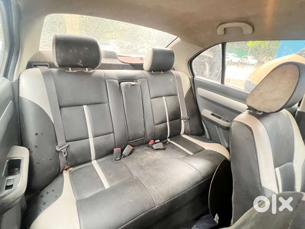 Maruti Suzuki Dzire 1.2 2010