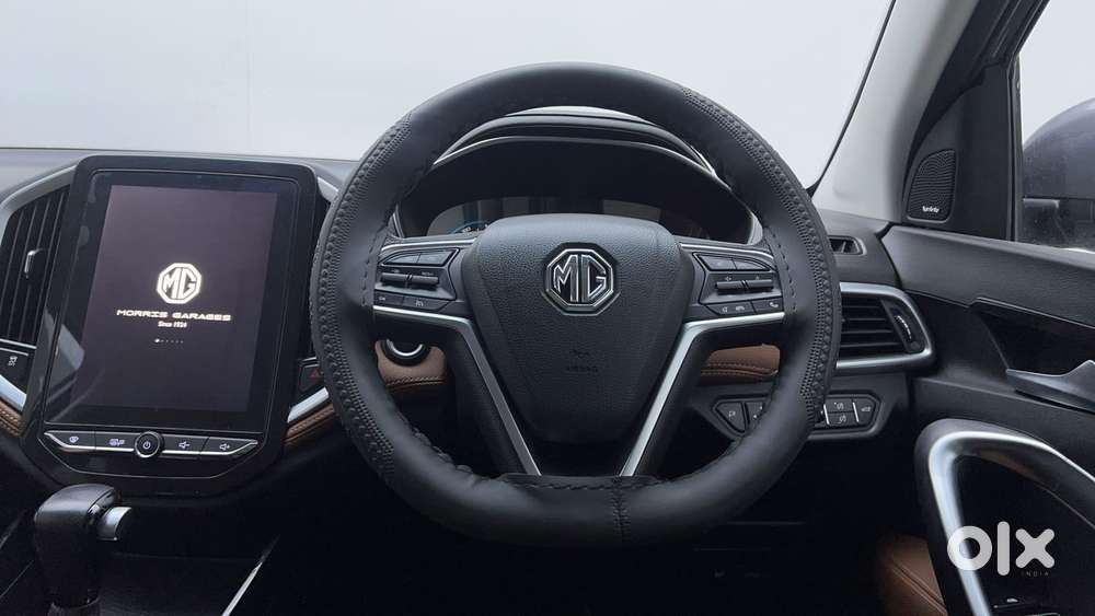 Mg Hector Plus 1.5 Sharp Turbo Cvt 6 Str, 2022, Petrol