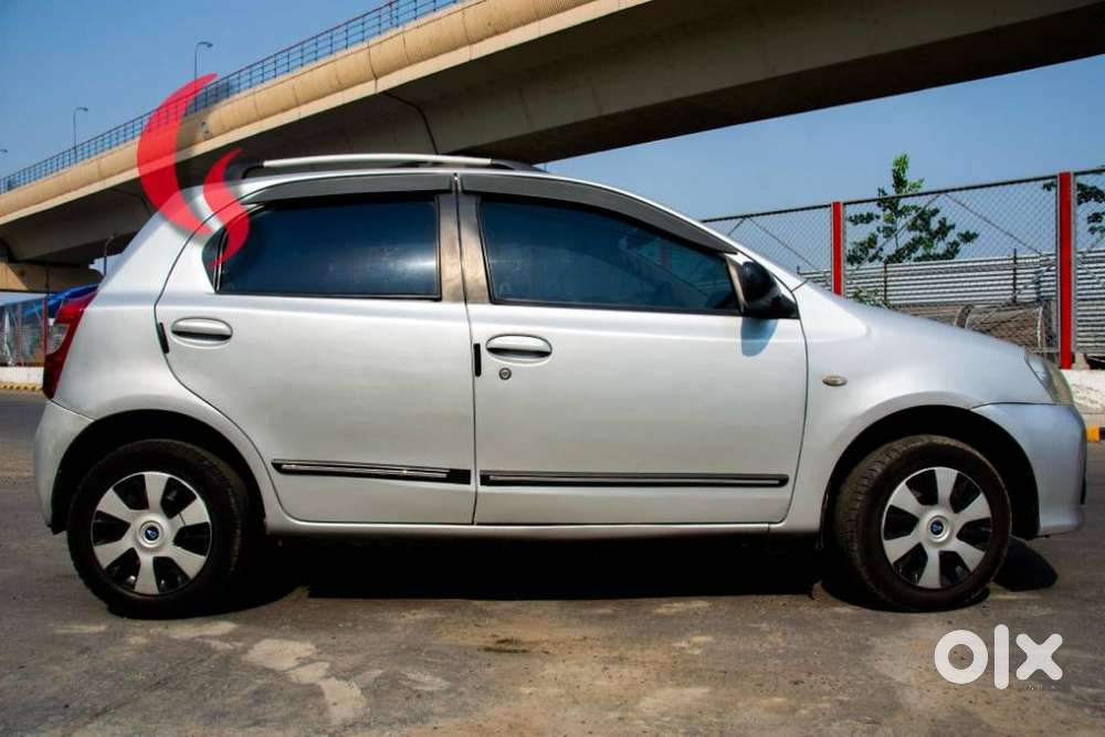 Toyota Etios Liva 2011-2012 G, 2011, Petrol