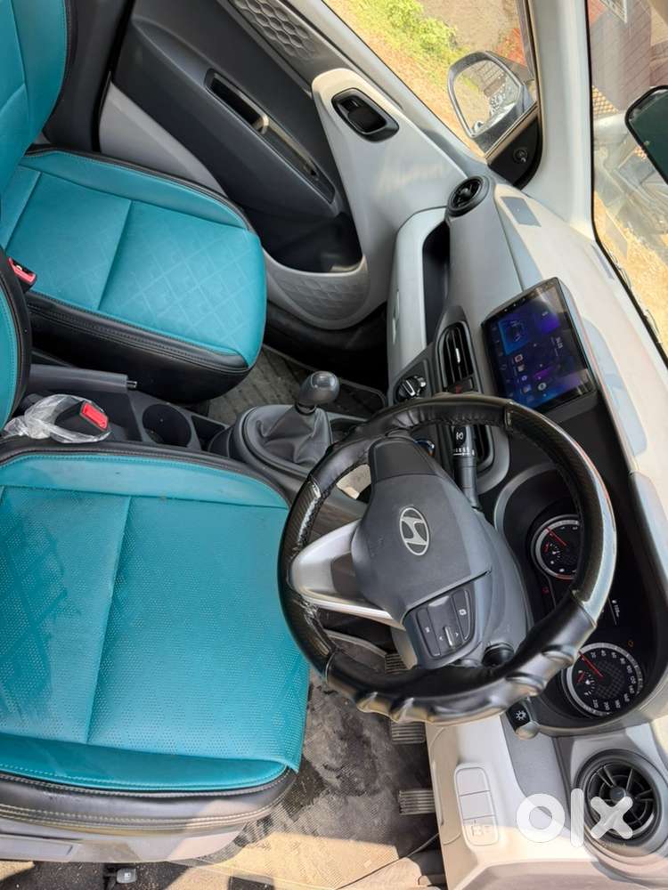 Hyundai Aura Petrol Manual 2026