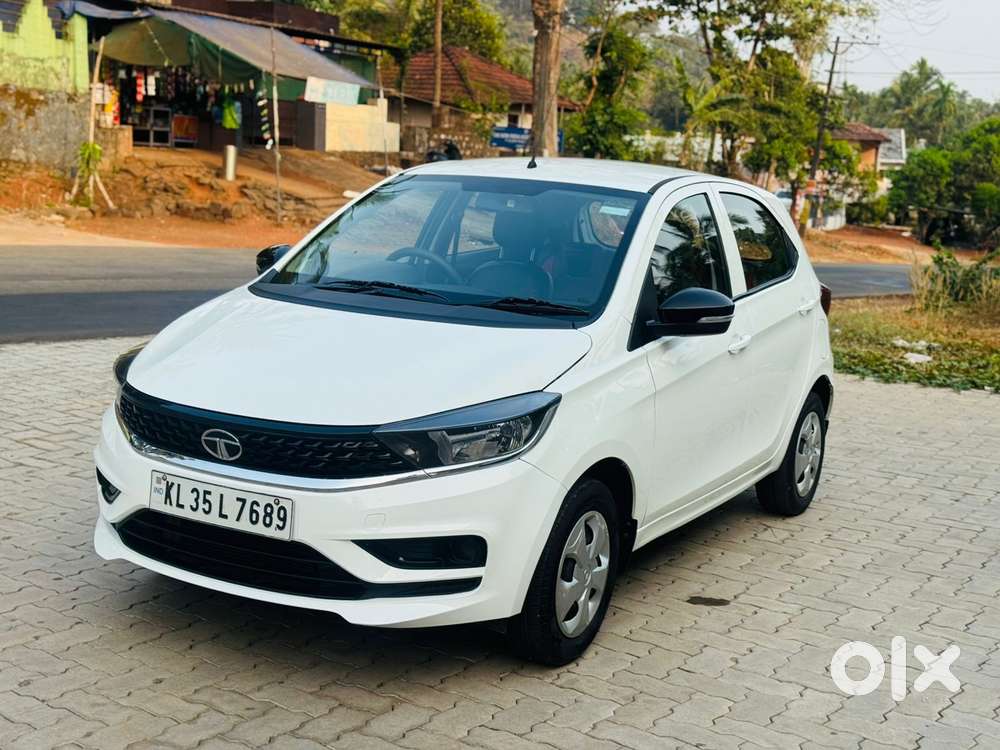 Tata Tiago 1.2 Revotron Xt (o), 2022, Petrol