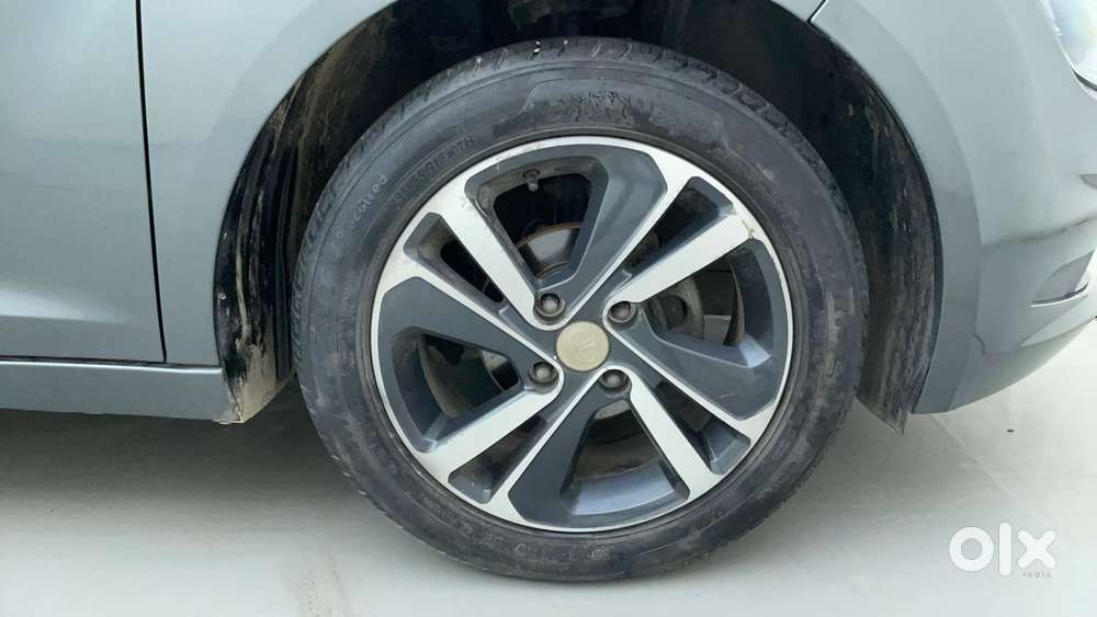 Tata Altroz Xz, 2021, Petrol