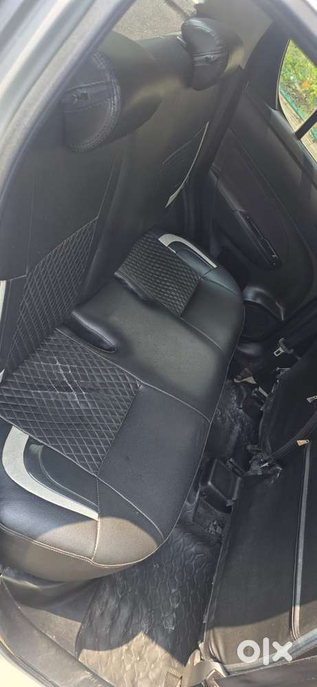 Maruti Suzuki Swift Vxi Optional, 2017, Petrol