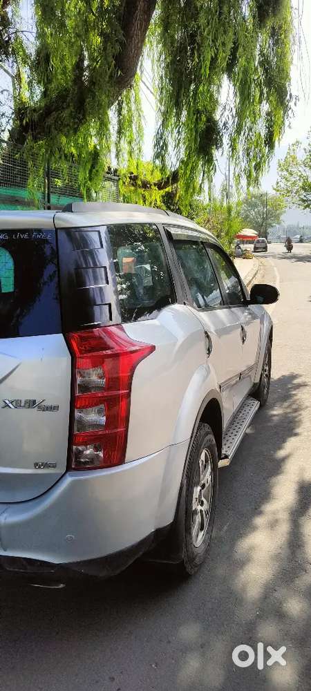 Mahindra Xuv 500 2015 Diesel 109000 Km Driven In A Awesome Condition..