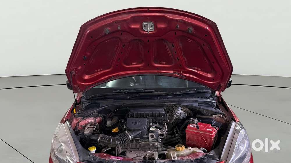 Tata Tiago 1.2 Revotron Xza, 2019, Petrol