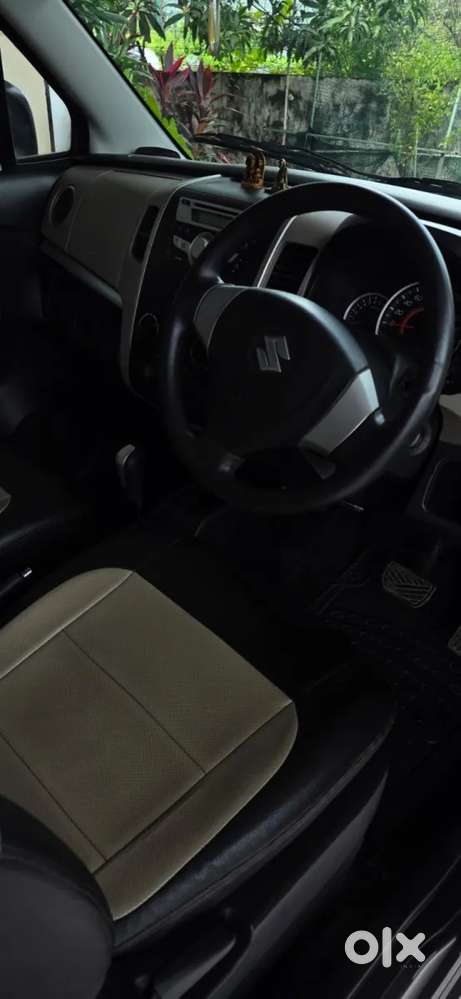 Maruti Suzuki Wagon R Stingray Amt Vxi, 2016, Petrol
