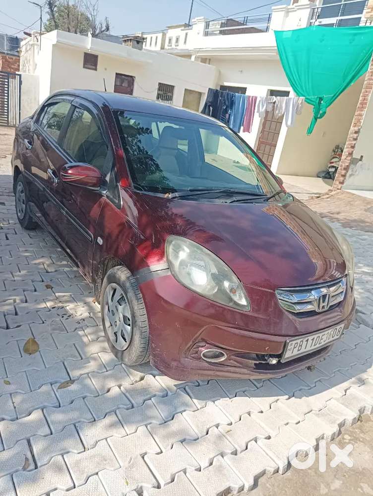 Honda Amaze 2013 Diesel Well Maintained