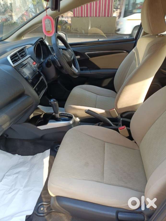Honda Jazz V Cvt, 2016, Petrol