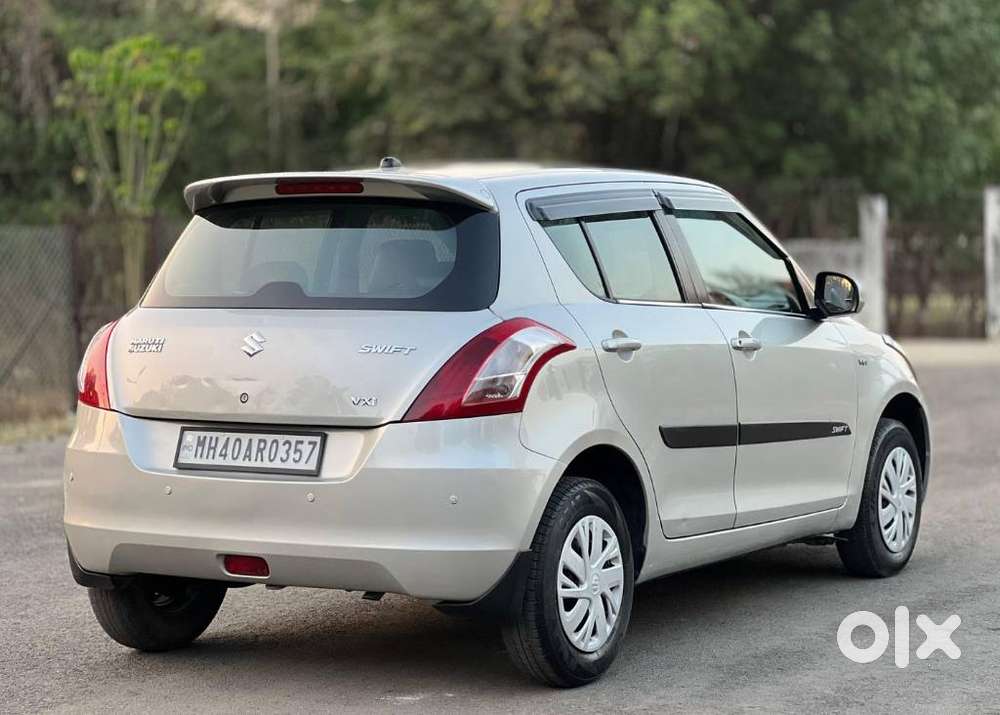 Maruti Suzuki Swift Vxi, 2015, Petrol