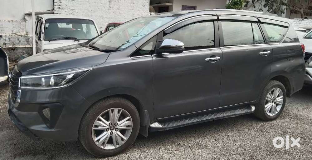 Toyota Innova Crysta 2.4 Z 7 Str, 2016, Diesel
