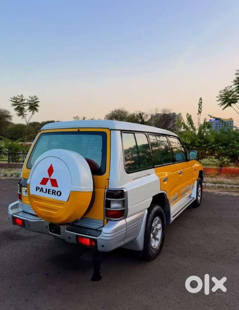Mitsubishi Pajero Sfx 2011