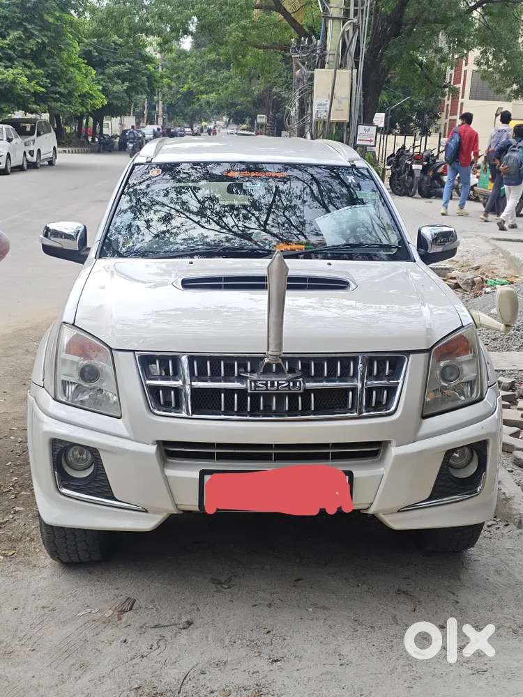 Isuzu Mu7 2015 Diesel 110000 Km Driven