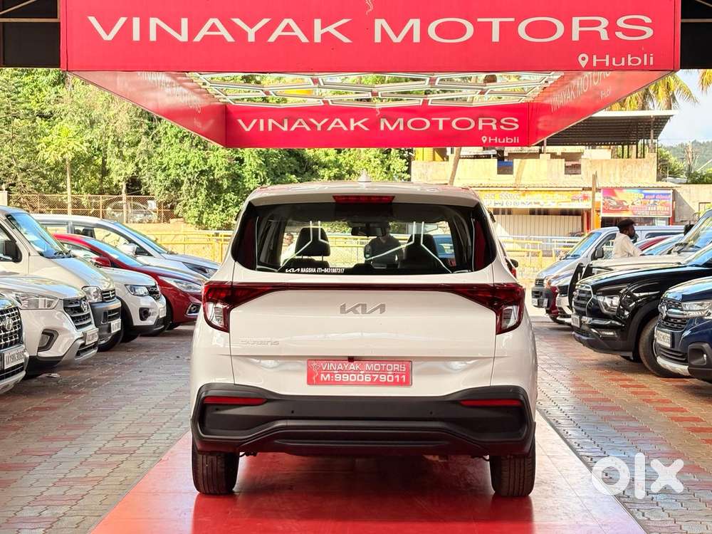 Kia Carens G 1.5 6mt Premium (o) 7-seater, 2024, Petrol