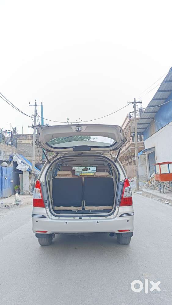 Toyota Innova 2.5 V 7 Str, 2014, Diesel