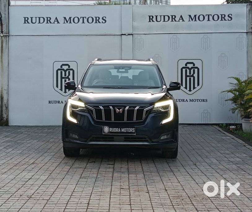 Mahindra Xuv700 2.2 Ax 7 Diesel Mt Luxury Pack Str, 2025, Diesel