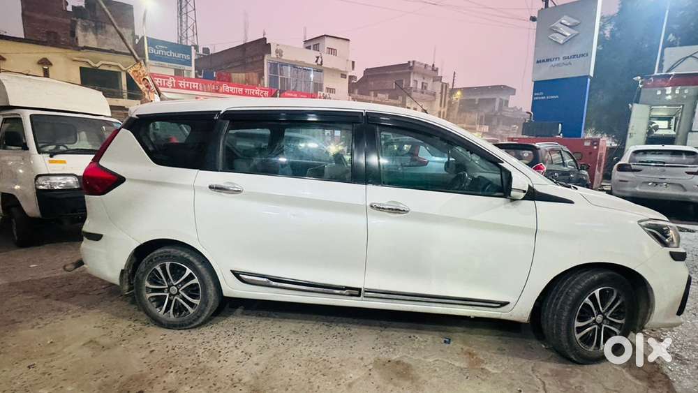 Maruti Ertiga 2023 Variant