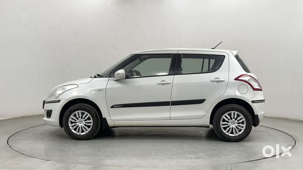 Maruti Suzuki Swift Vvt Vxi, 2013, Petrol