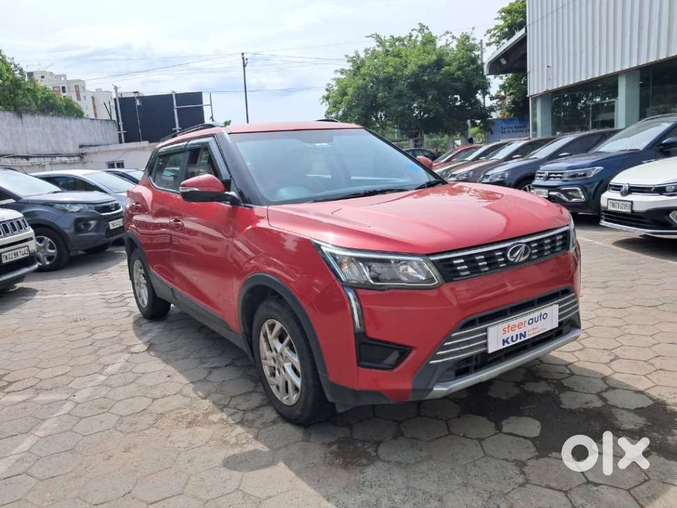 Mahindra Xuv300 W8, 2022, Petrol