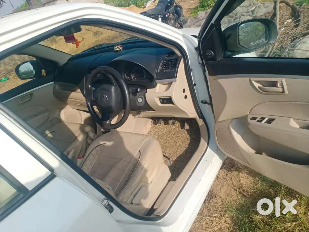 Maruti Suzuki Dzire 2022 Cng & Hybrids 160000 Km Driven