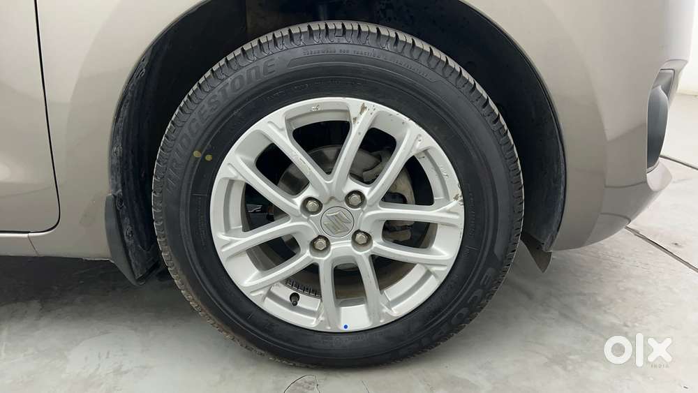 Maruti Suzuki Swift Amt Zxi, 2018, Petrol