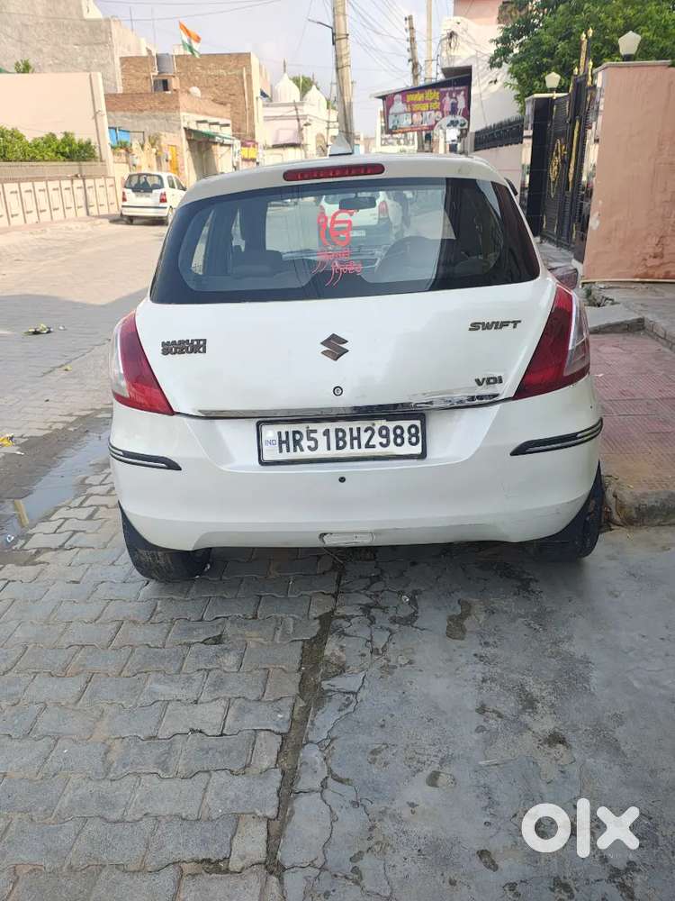 Maruti Suzuki Swift Vdi 2016 Diesel Alloy Wheels New Music System Led