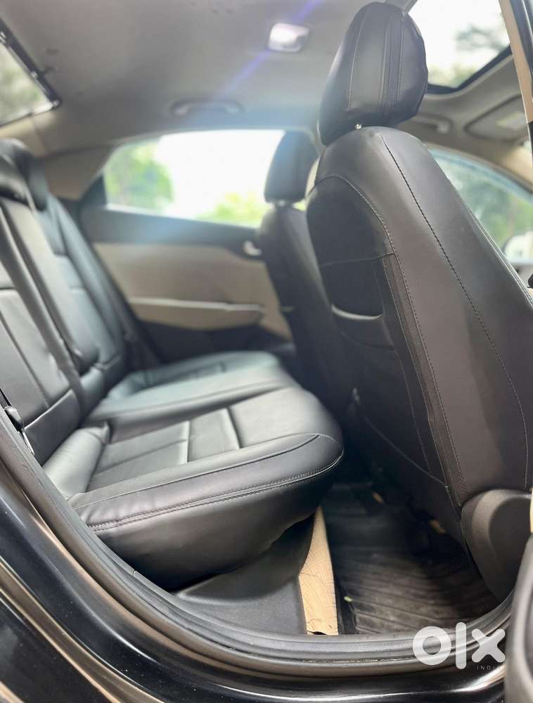 Hyundai Verna 1.6 Sx Plus Vtvt At, 2019, Petrol