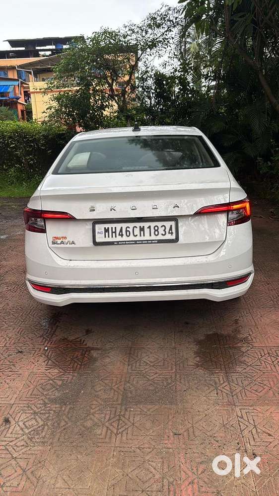 Skoda Slavia 2024 Petrol Well Maintained