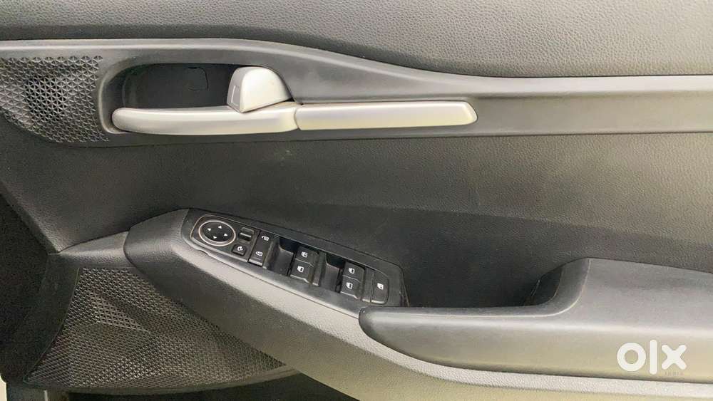 Kia Seltos Htk Plus G, 2022, Petrol