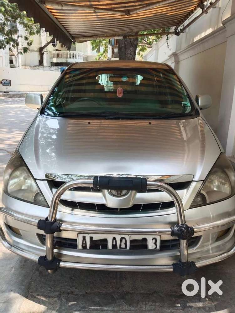 Toyota Innova