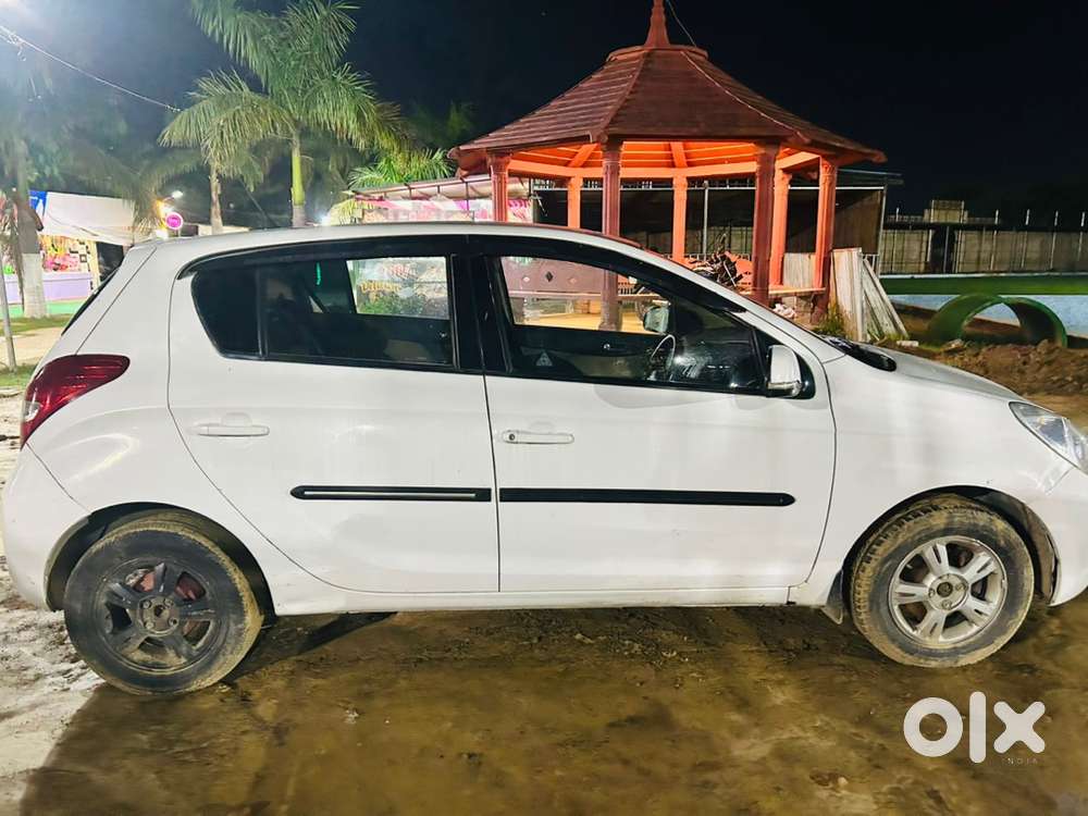 Hyundai I20 Petrol Manual 2010